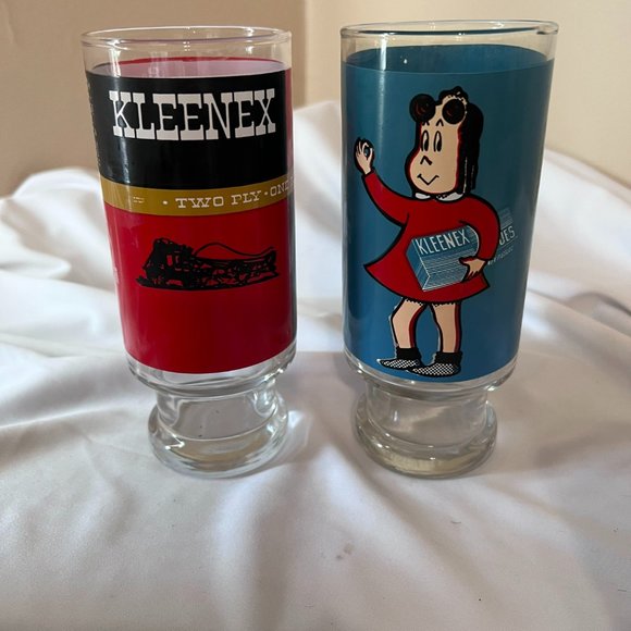 Vintage Kleenex Brand Promotional Glass Tumblers Drinking Glasses x2 Retro - Picture 1 of 14